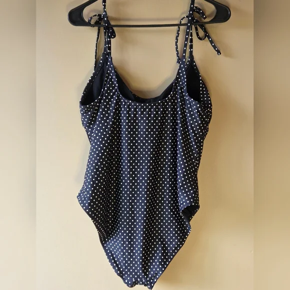 Swimsuit XL (16) Black Polka Dot Shade And Shore One Piece NWT - Picture 4 of 15